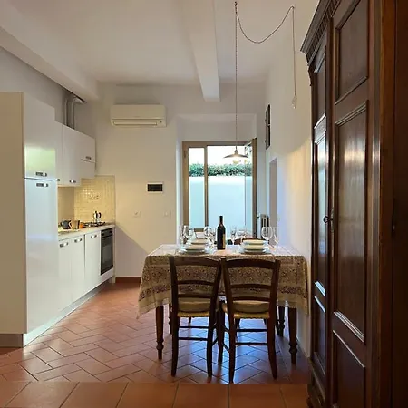 Toscano Accogliente Apartment
